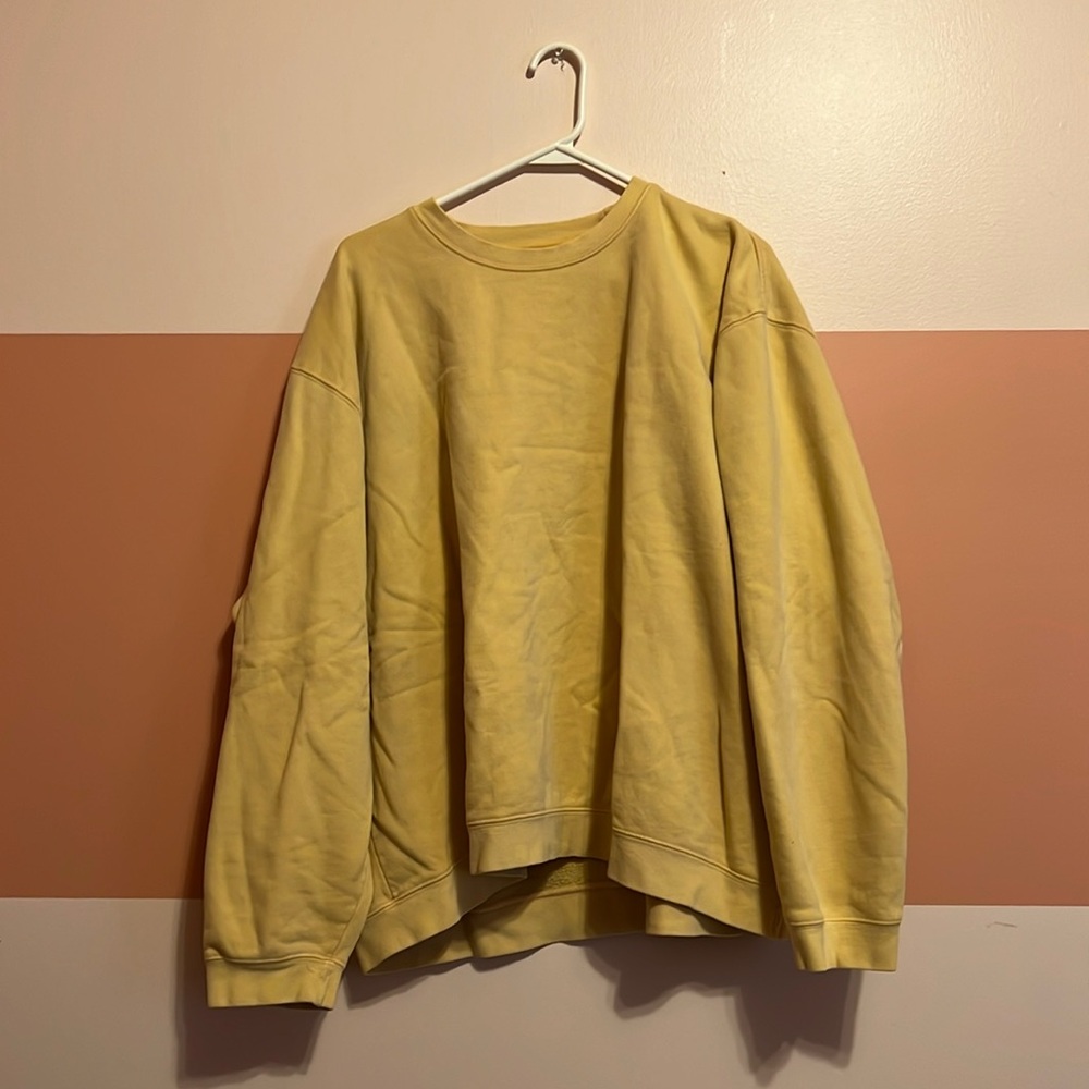 Croft&Barrow Yellow Casual Crew Neck